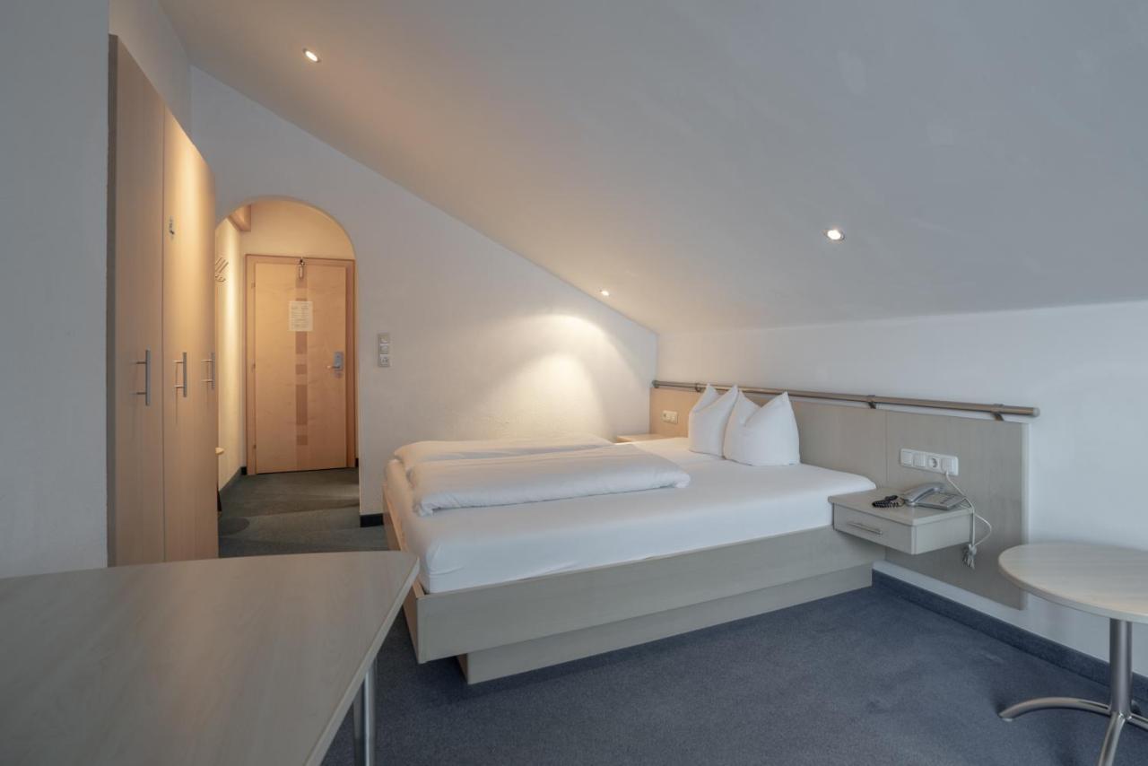 Petit Madlein Bed & Breakfast Ischgl Eksteriør bilde