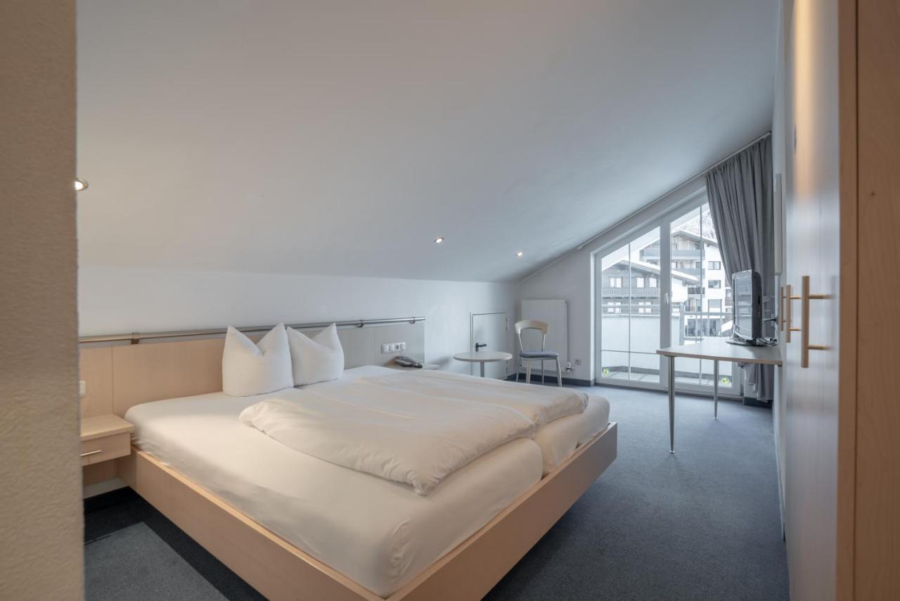 Petit Madlein Bed & Breakfast Ischgl Eksteriør bilde