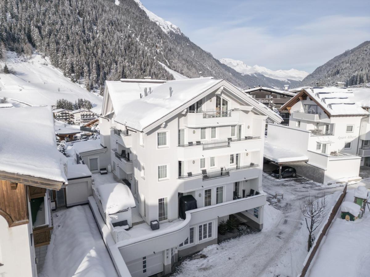 Petit Madlein Bed & Breakfast Ischgl Eksteriør bilde