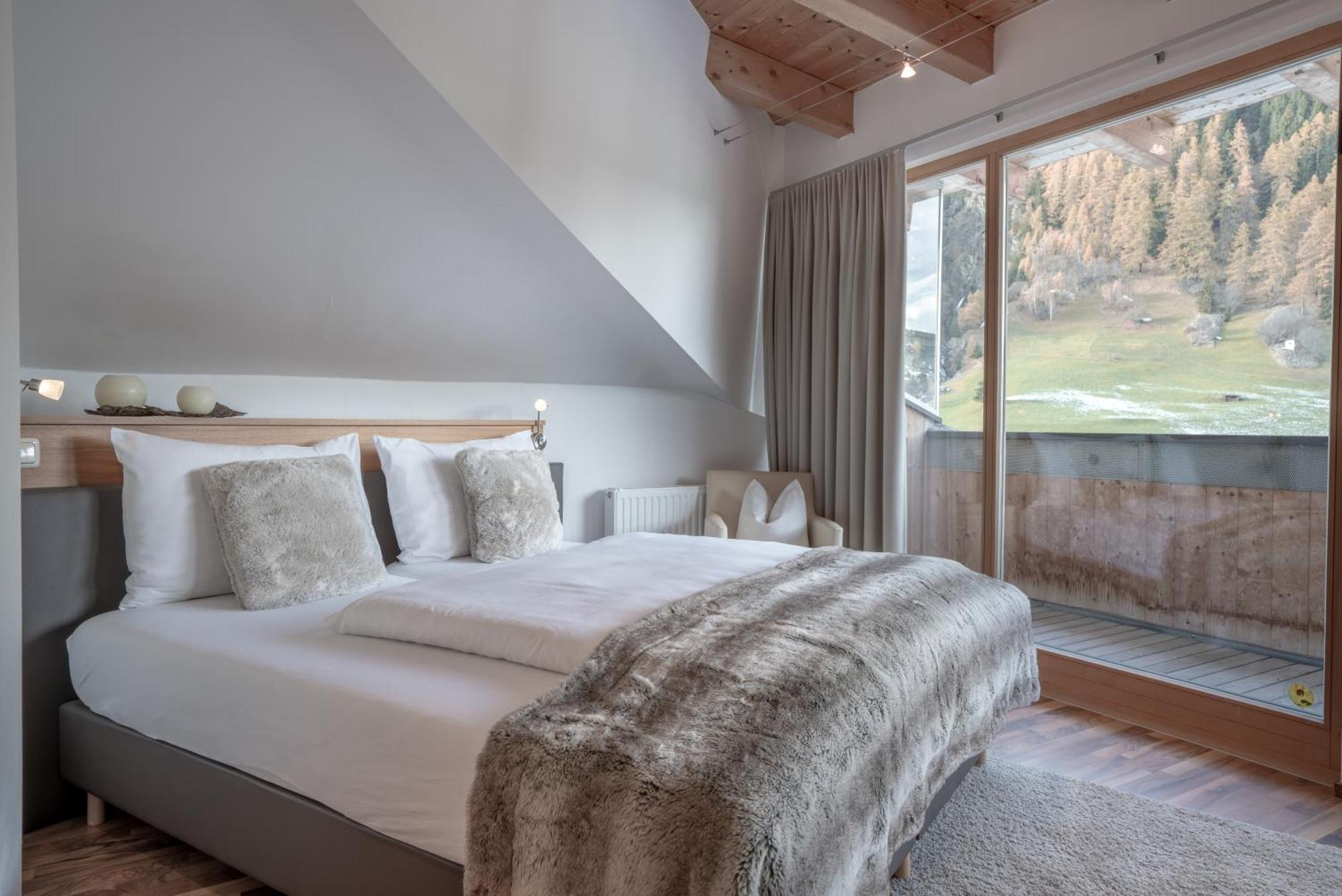 Petit Madlein Bed & Breakfast Ischgl Eksteriør bilde
